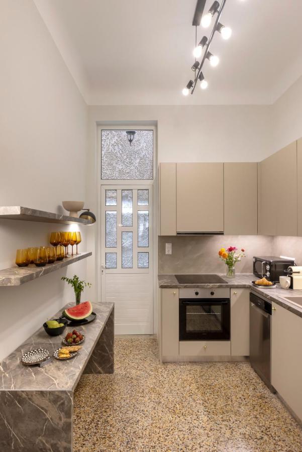 Acropolis Villa 3Br 9Ppl 10 Minutes Metro&Museum Athena Bagian luar foto