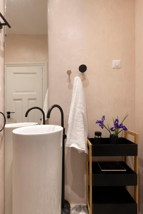 Acropolis Villa 3Br 9Ppl 10 Minutes Metro&Museum Athena Bagian luar foto